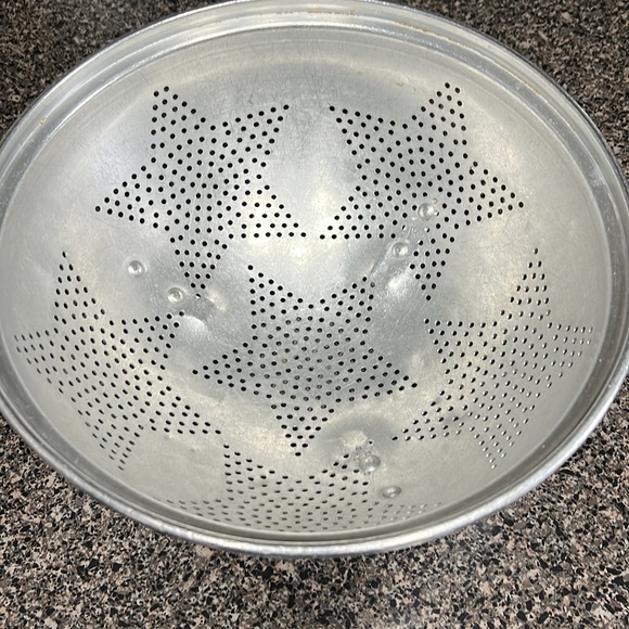 Vintage Aluminum Strainer 1950’s - Picture 2 of 3